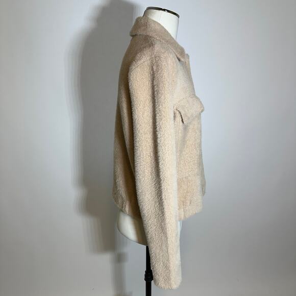 NWT Truth by Republic Khaki Soft Fuzzy Snap Button Jacket Shacket Womens Medium - Picture 3 of 12